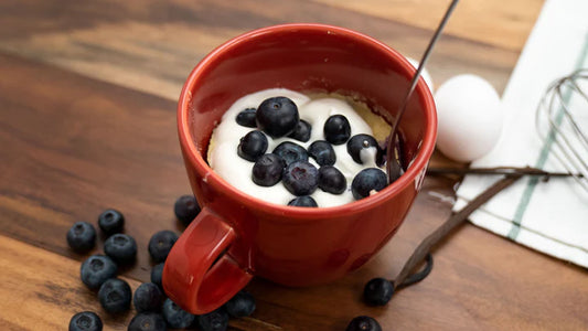 BLUEBERRY SPONGE MUG CAKE