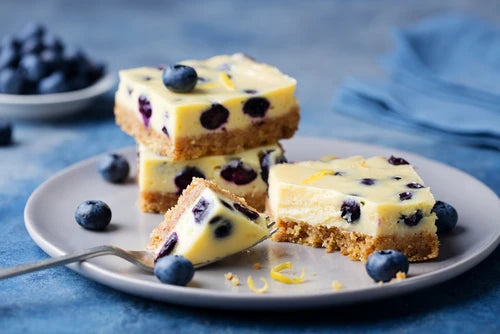 LOW-CARB LEMON BLUEBERRY CHEESECAKE BARS